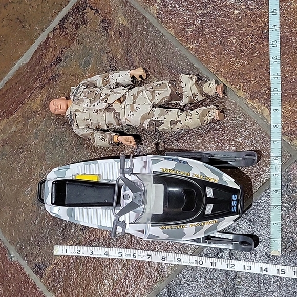 Vintage Lanard Toys Artic Patrol Snowmobile with Formative action figure - Picture 7 of 12